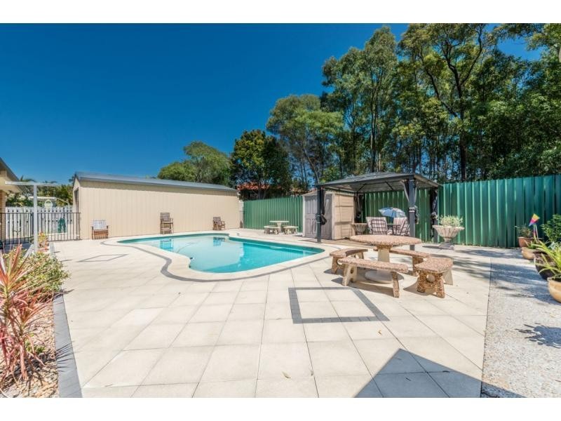 27 Meadow Way, Upper Coomera QLD 4209