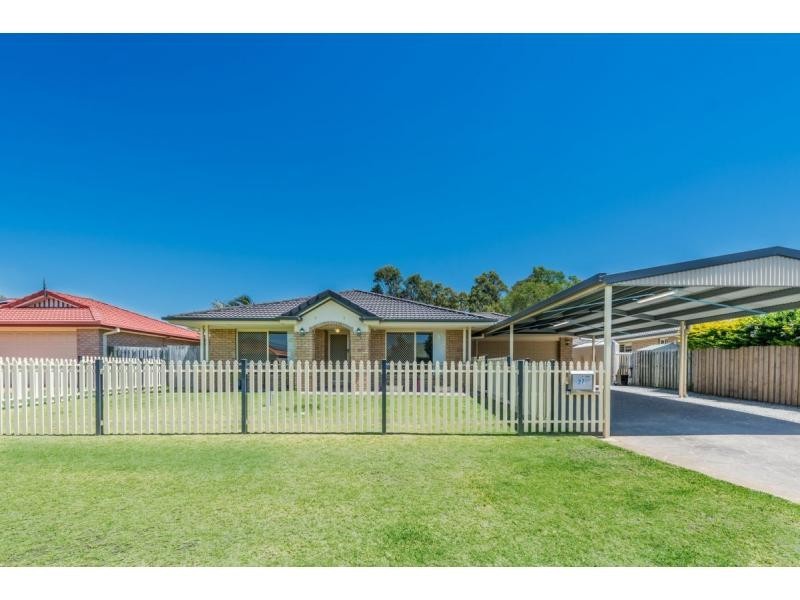 27 Meadow Way, Upper Coomera QLD 4209