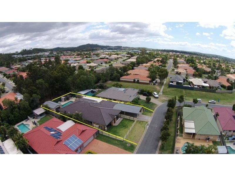 27 Meadow Way, Upper Coomera QLD 4209