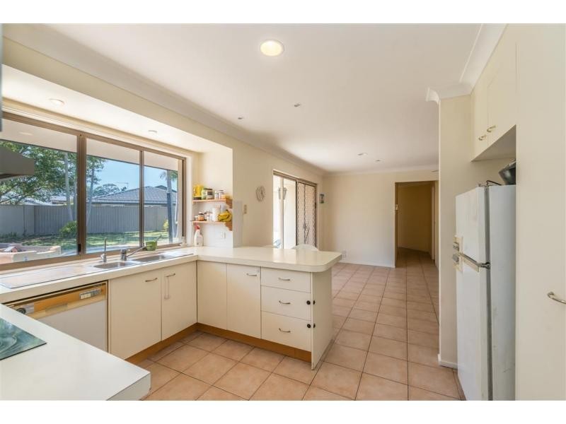 80 Newport Drive, Robina QLD 4226