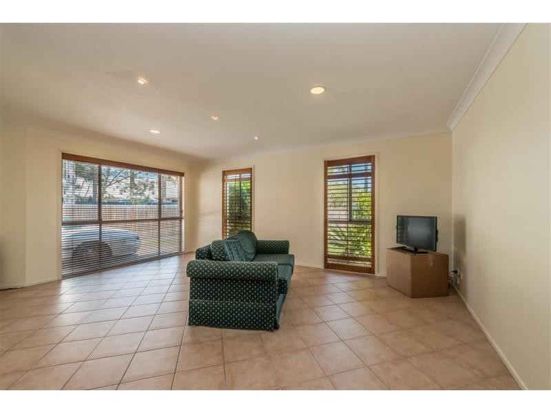 80 Newport Drive, Robina QLD 4226