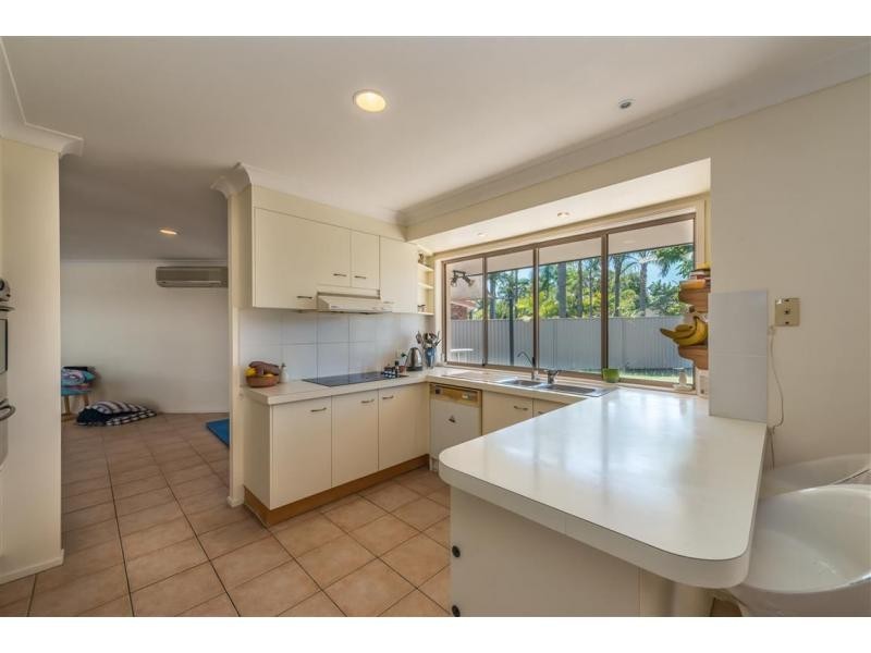 80 Newport Drive, Robina QLD 4226