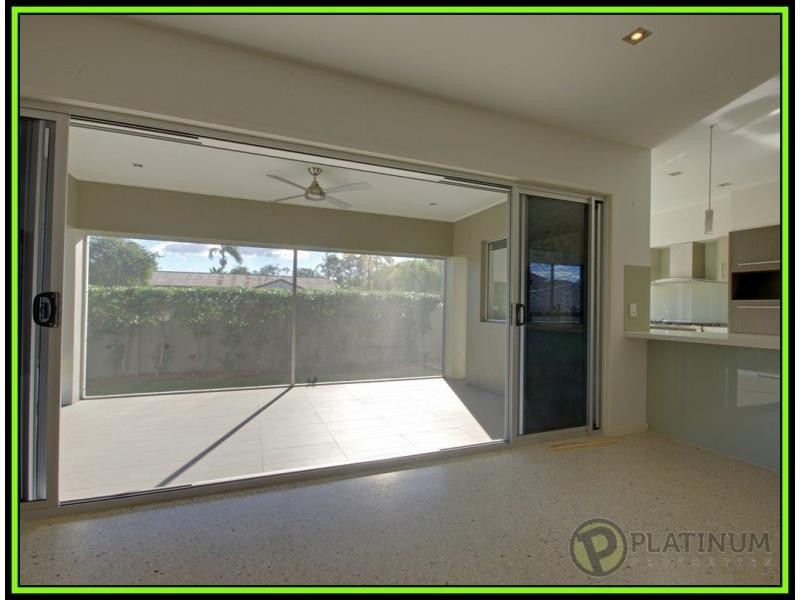 1/31 Imperial Parade, Labrador QLD 4215
