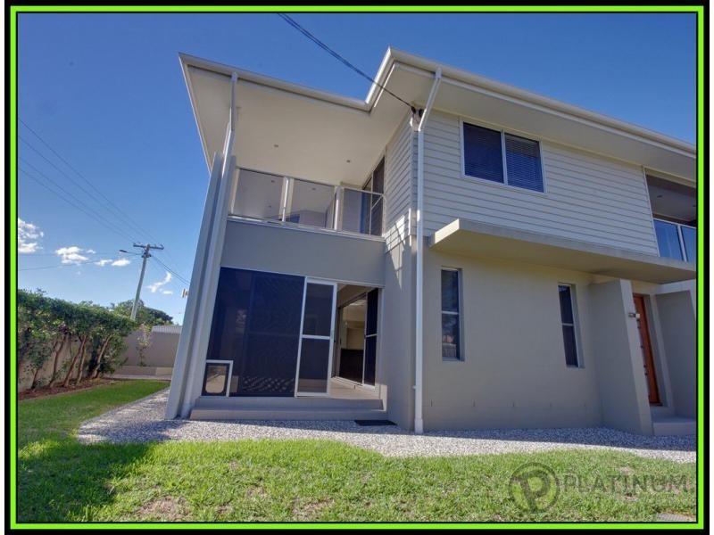 1/31 Imperial Parade, Labrador QLD 4215