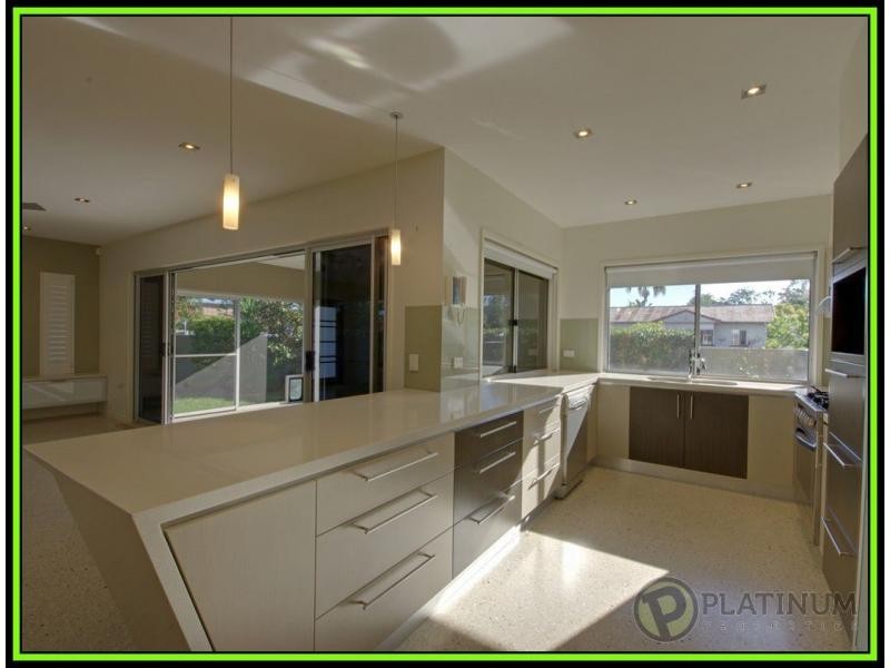 1/31 Imperial Parade, Labrador QLD 4215
