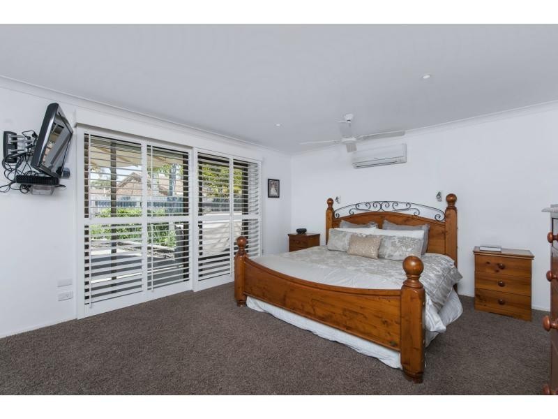 10 Pimaga Place, Runaway Bay QLD 4216