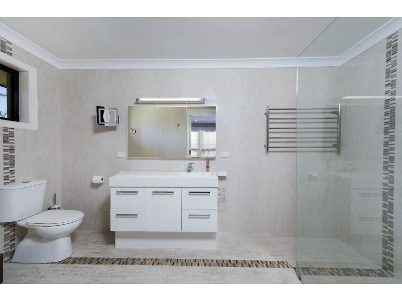 10 Pimaga Place, Runaway Bay QLD 4216