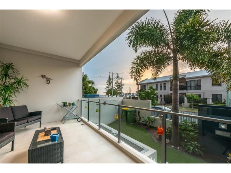 4/114 The Esplanade, Paradise Point QLD 4216