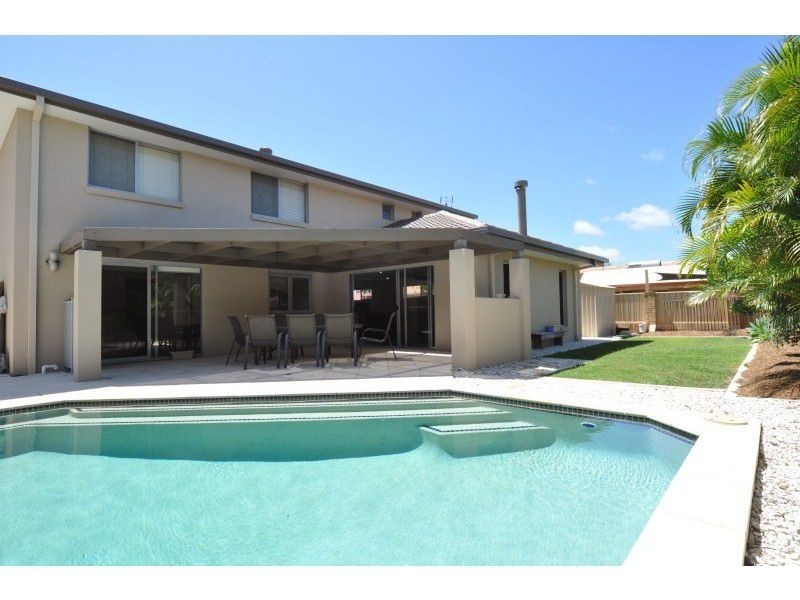 4 Koitaki Court, Runaway Bay QLD 4216