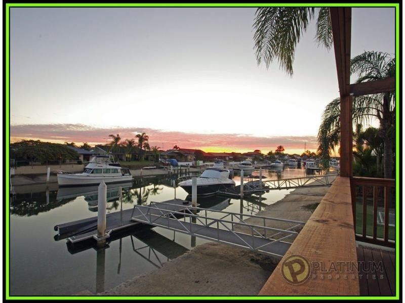 14 O’Grady Drive, Paradise Point QLD 4216