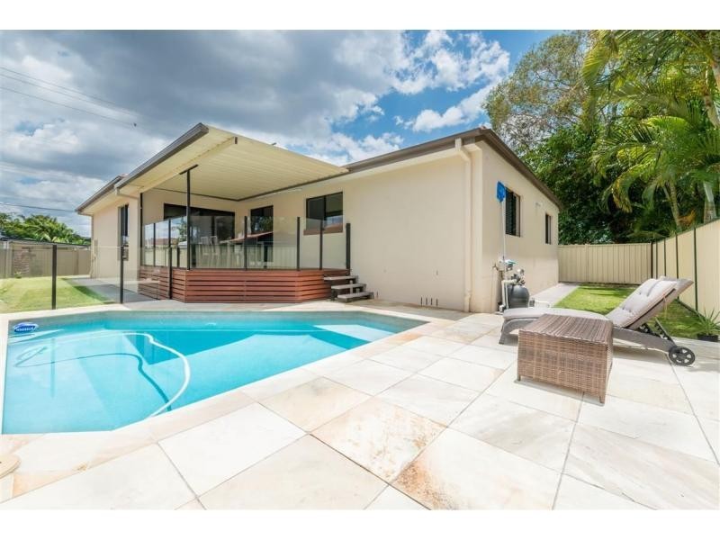 59 Morala Avenue, Runaway Bay QLD 4216