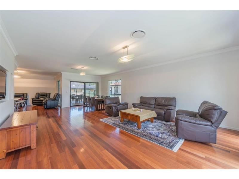 59 Morala Avenue, Runaway Bay QLD 4216