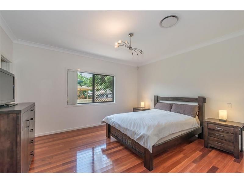 59 Morala Avenue, Runaway Bay QLD 4216