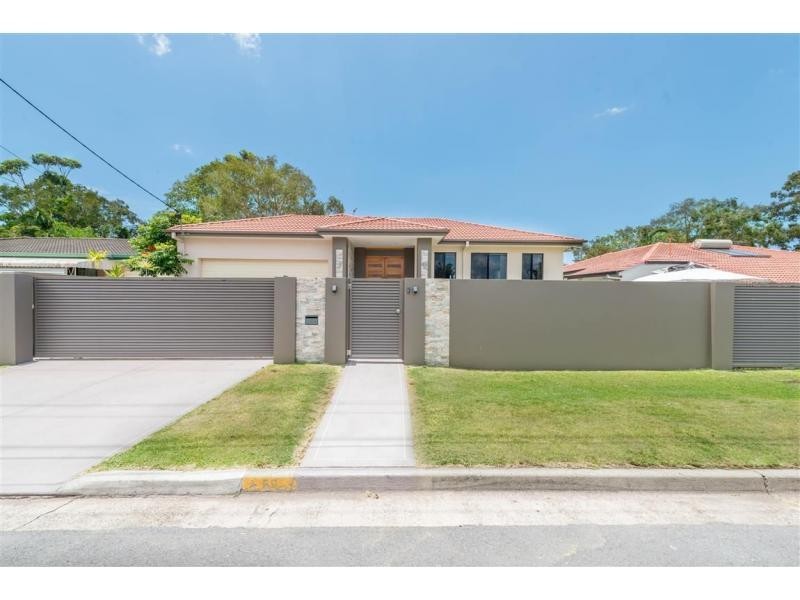 59 Morala Avenue, Runaway Bay QLD 4216