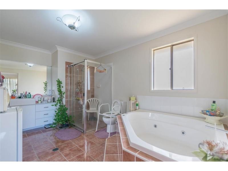 1 Ben Dalley Drive, Monterey Keys QLD 4212