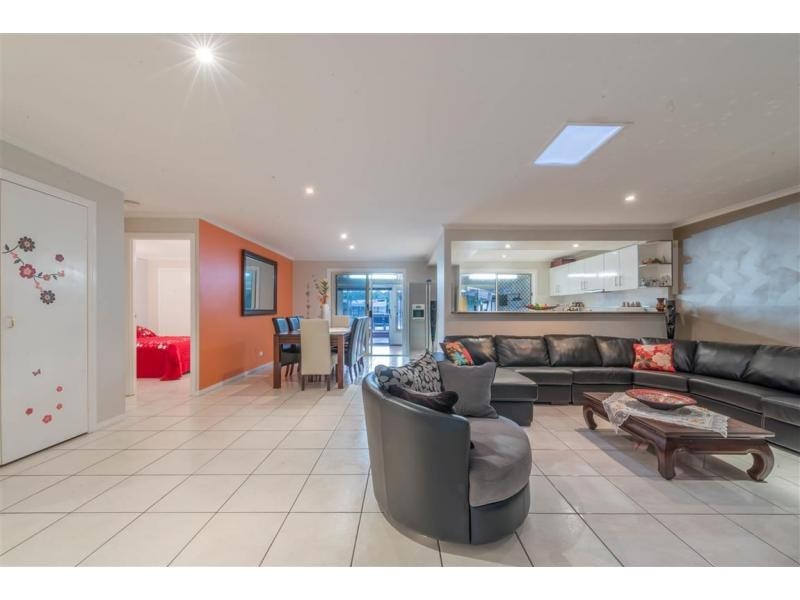 2/20 Possum Court, Coombabah QLD 4216