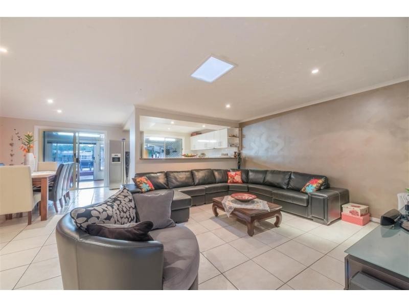 2/20 Possum Court, Coombabah QLD 4216