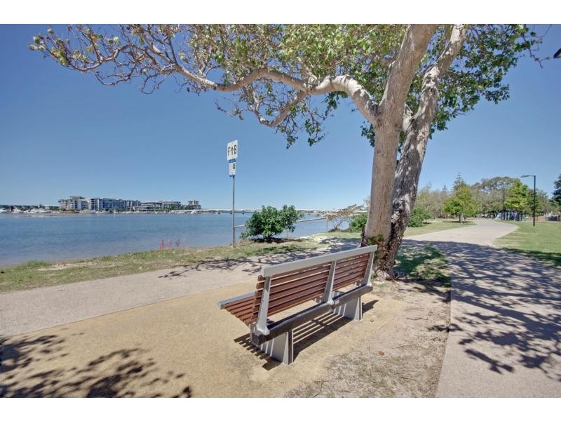 Unit 1/8 Nankeen Avenue, Paradise Point, Paradise Point QLD 4216