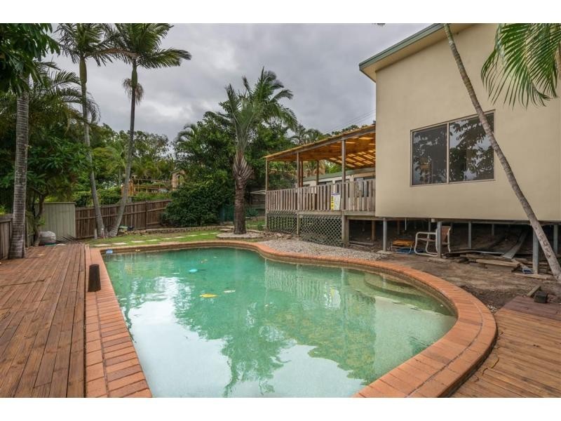 473 Pine Ridge Road, Runaway Bay QLD 4216