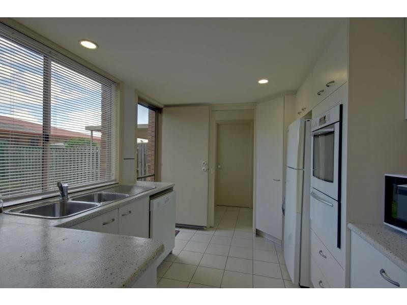 16/348 Oxley Drive, Runaway Bay QLD 4216