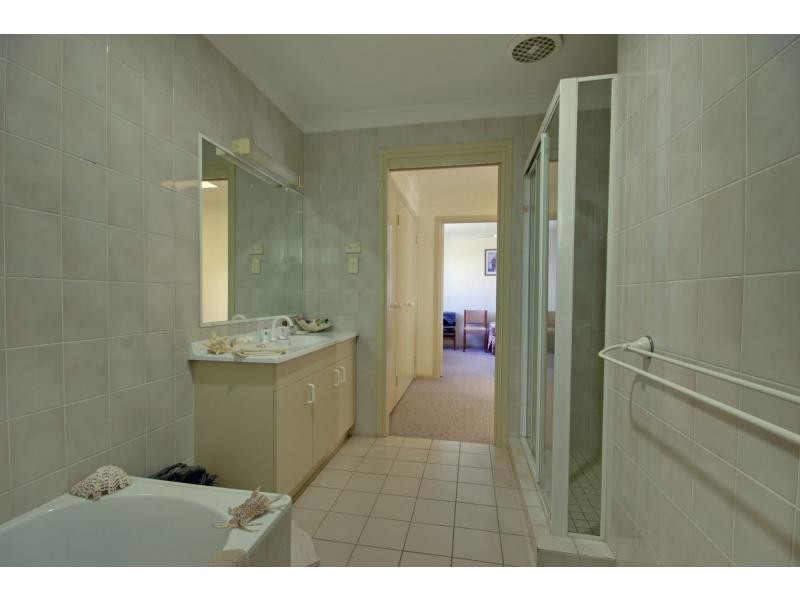 16/348 Oxley Drive, Runaway Bay QLD 4216