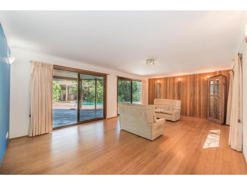 16 Yacht Street, Southport QLD 4215