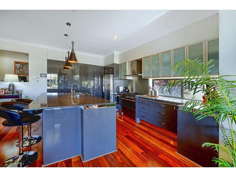 53 Compass Drive, Biggera Waters QLD 4216