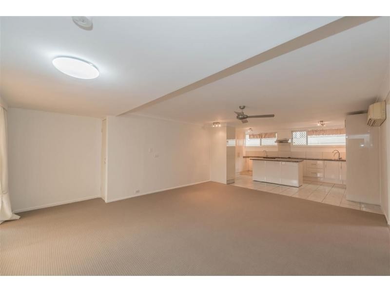 473 Pine Ridge Road, Runaway Bay QLD 4216