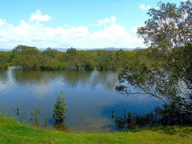 49 The Estuary, Coombabah QLD 4216