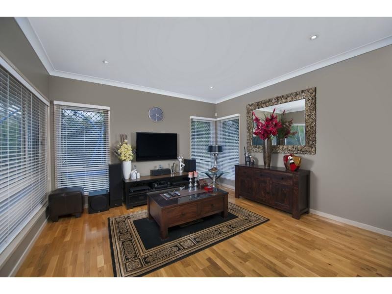 25 Costa Del Sol Avenue, Coombabah QLD 4216