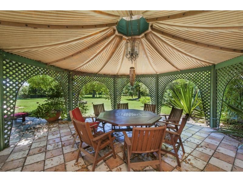 71 Marbella Drive, Benowa QLD 4217