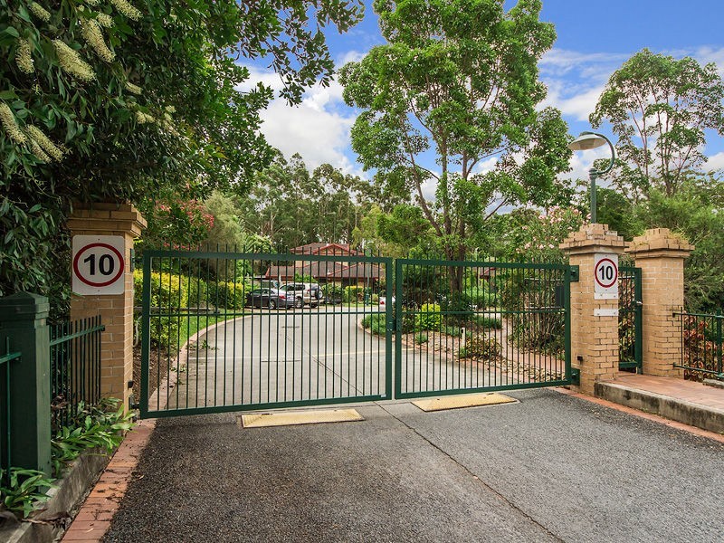 16/18 Batchworth Road, Molendinar QLD 4214