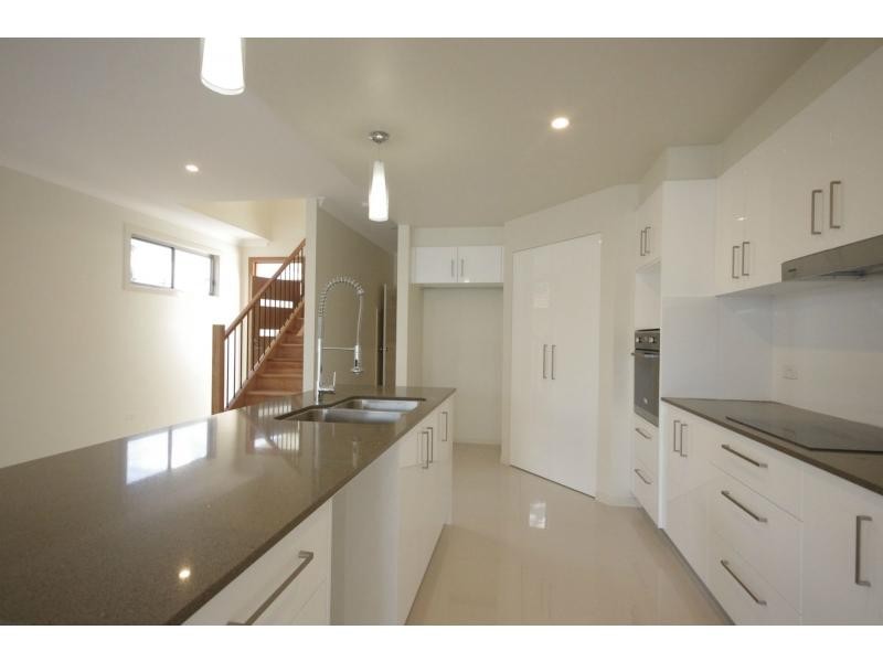 1/10 Vaggelas Crescent, Biggera Waters QLD 4216