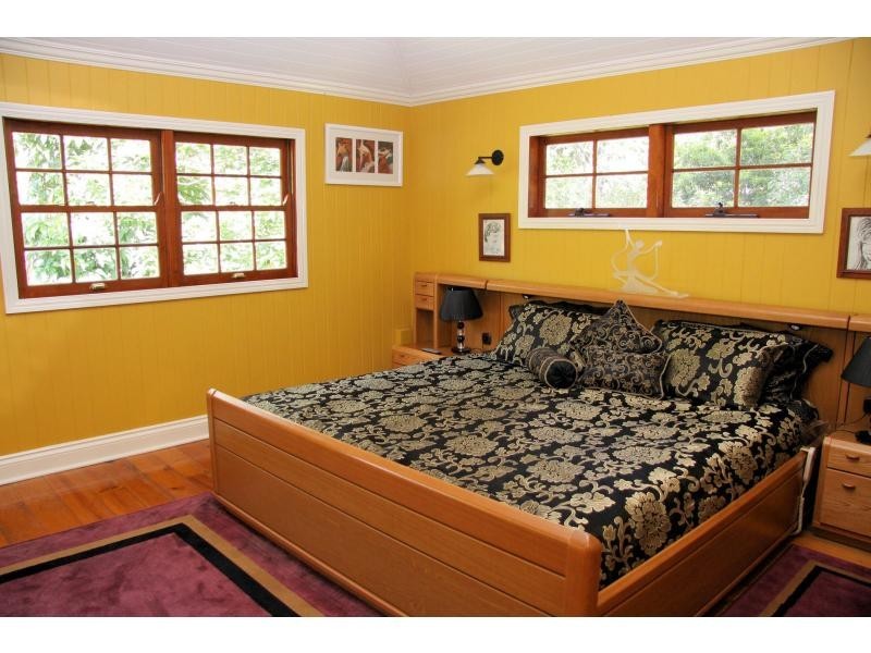 426 Guanaba Creek Road, Guanaba QLD 4210