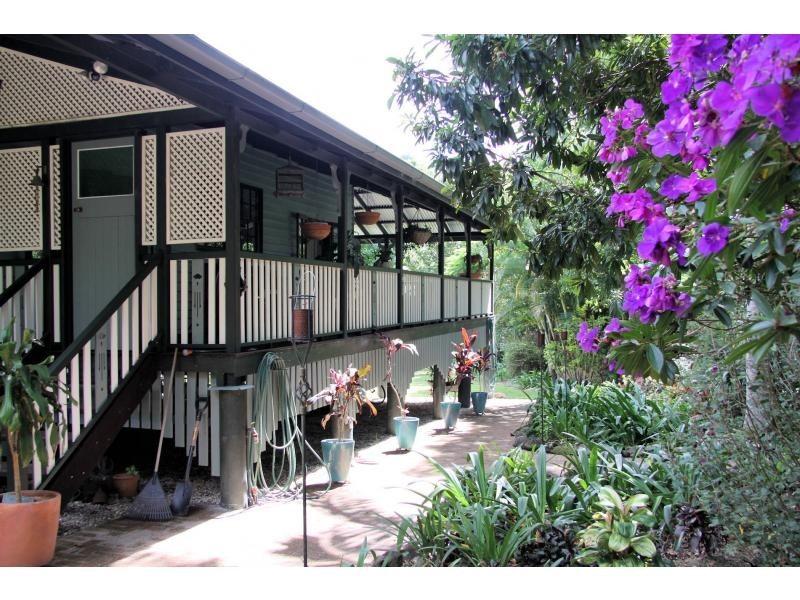 426 Guanaba Creek Road, Guanaba QLD 4210