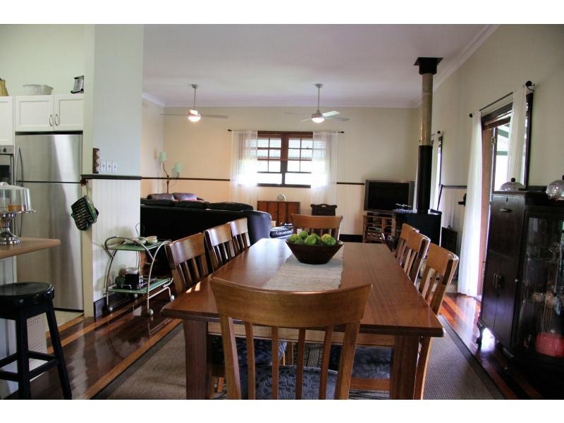 426 Guanaba Creek Road, Guanaba QLD 4210