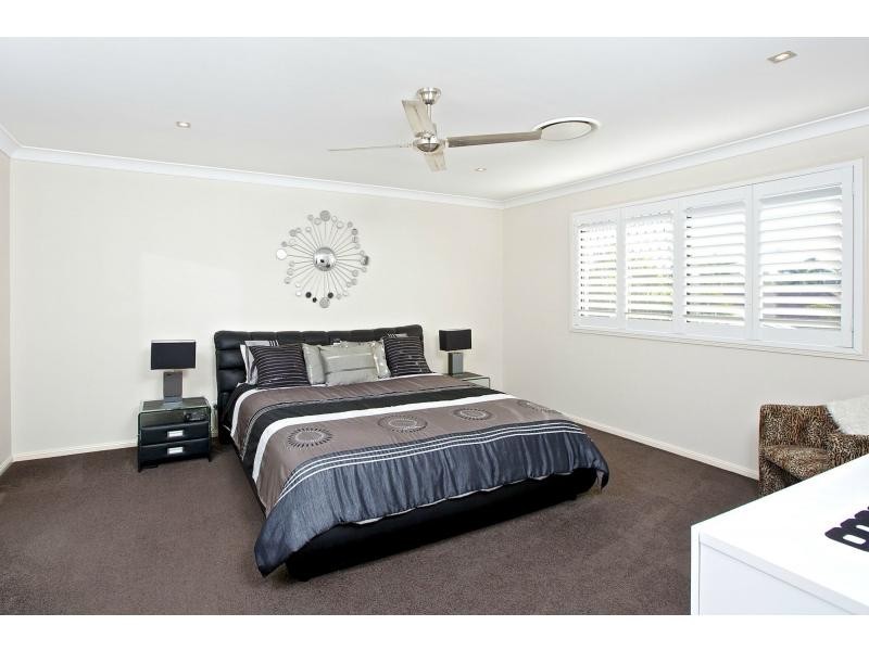 49 Costa Del Sol Avenue, Coombabah QLD 4216