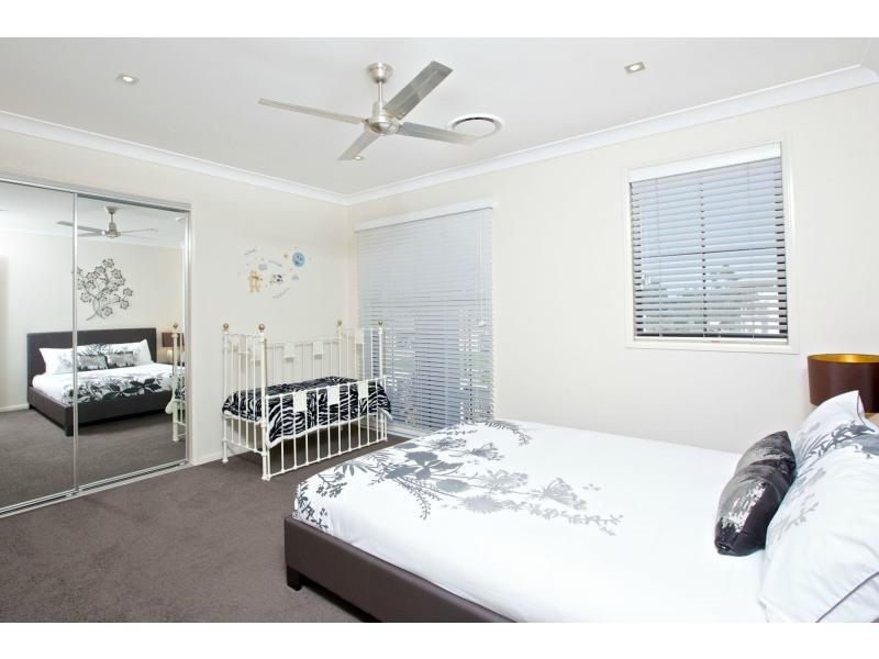 49 Costa Del Sol Avenue, Coombabah QLD 4216