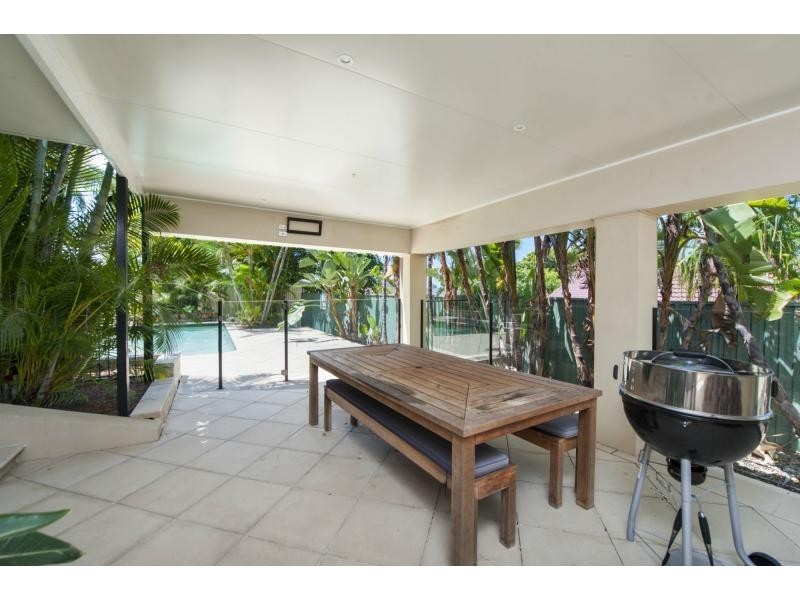 16 Moorabbin Place, Robina QLD 4226
