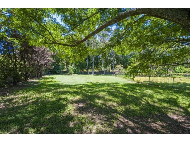 71 Marbella Drive, Benowa QLD 4217