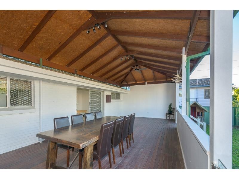 2 Dandar Drive, Southport, Southport QLD 4215