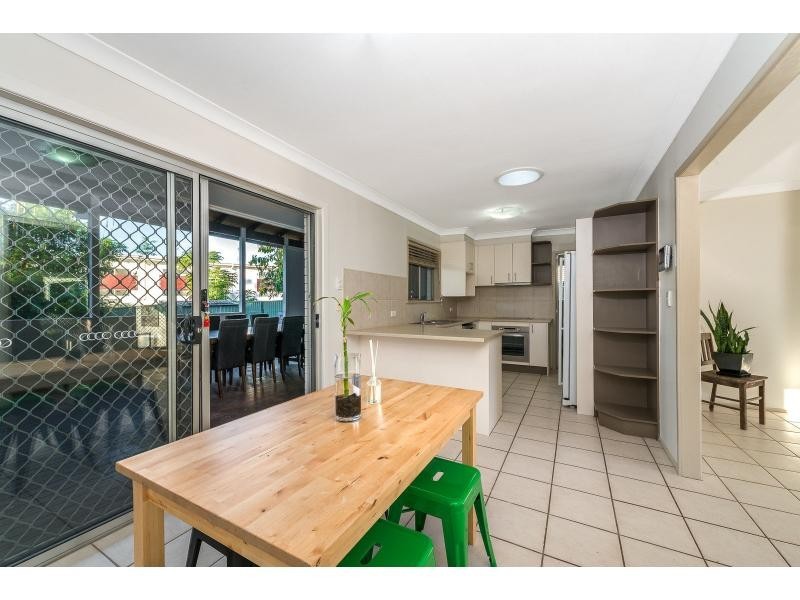 2 Dandar Drive, Southport, Southport QLD 4215