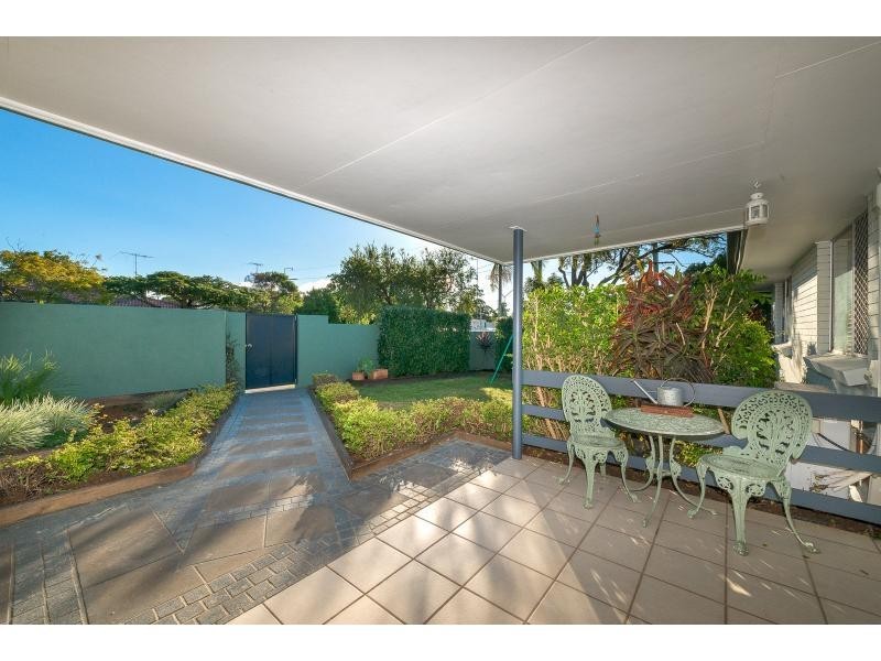 2 Dandar Drive, Southport, Southport QLD 4215