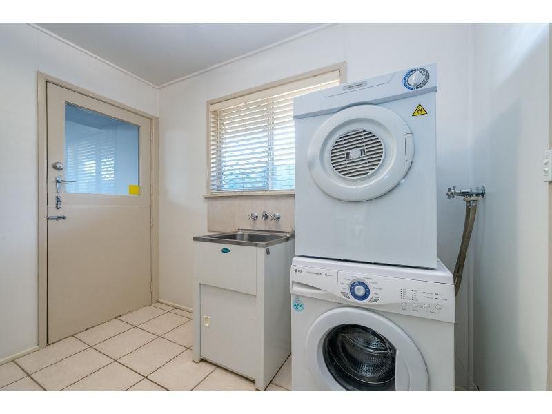 2 Dandar Drive, Southport, Southport QLD 4215