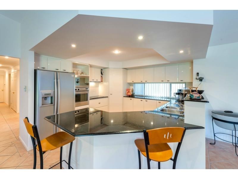 16 Eastside Esplanade, Helensvale QLD 4212