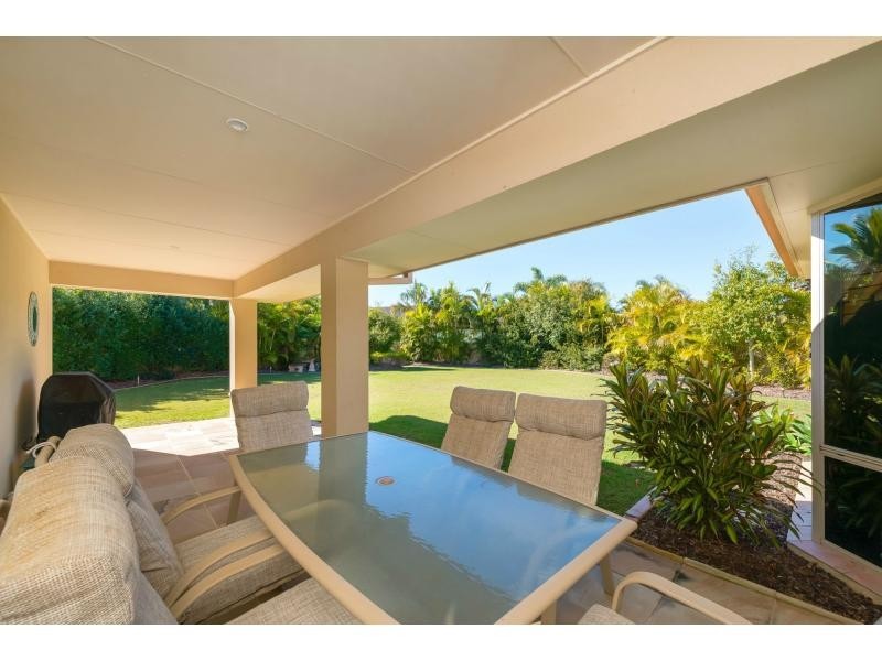 16 Eastside Esplanade, Helensvale QLD 4212