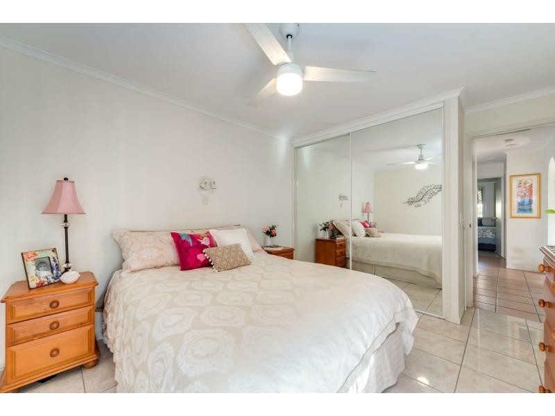 Villa 6/17 McMillan Street, Labrador QLD 4215
