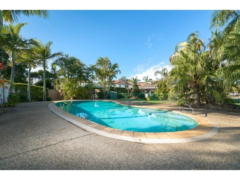 Villa 6/17 McMillan Street, Labrador QLD 4215