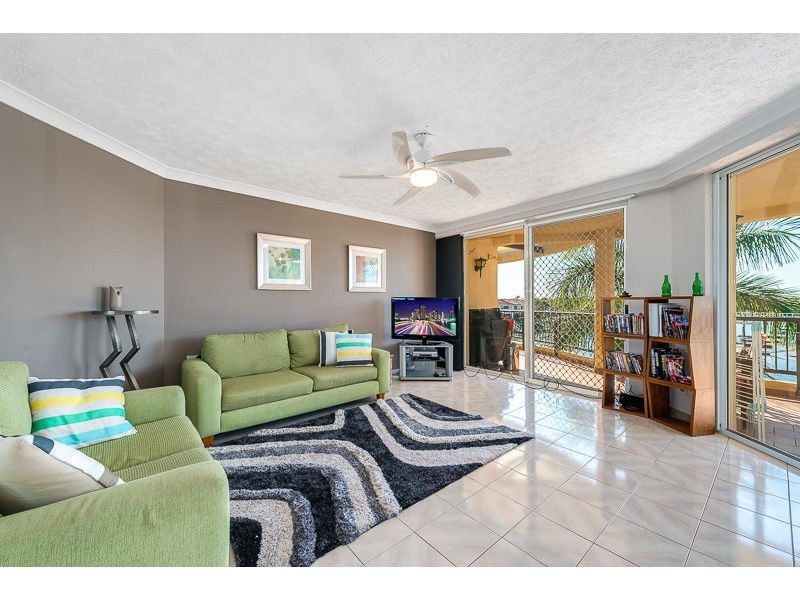 24/41A Broadwater Street, Runaway Bay QLD 4216