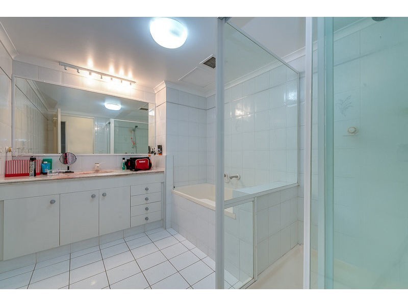 24/41A Broadwater Street, Runaway Bay QLD 4216